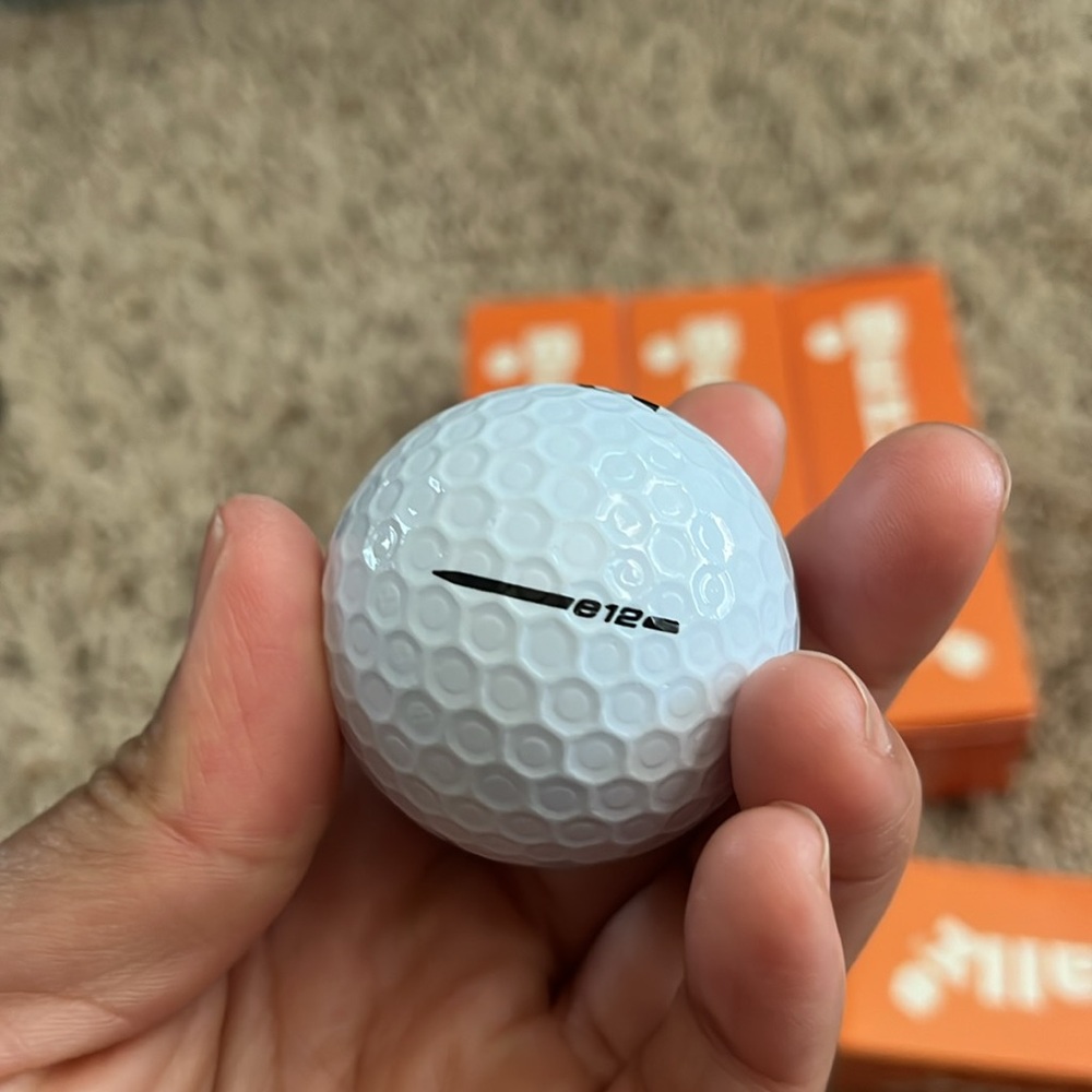 Bridgestone Buzzballs Golf Balls - image 3